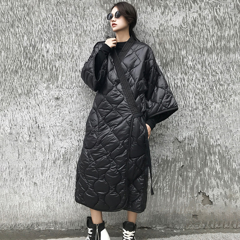 เสื้อคลุมกิโมโนสีดำแบบใหม่ปี 2 - Traditional Winter Japanese Clothing บทวิจารณ์และราคา